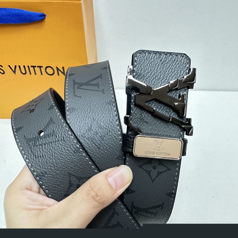 l**is V*t*n belts